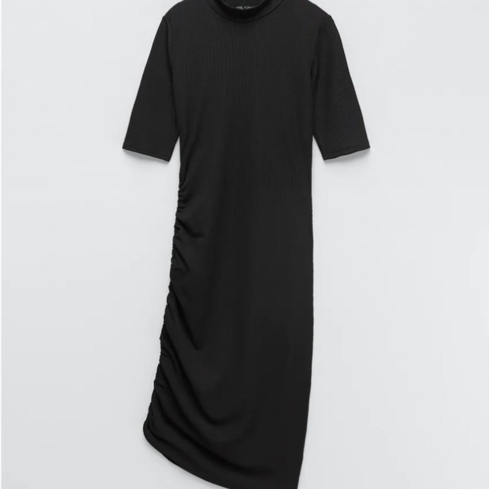 ZARA DRESS WITH SIDE GATHERING S/M